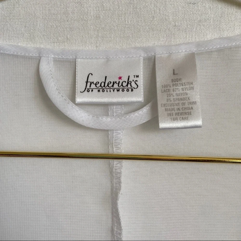VINTAGE • Frederick’s of Hollywood 2010s white Sheer Lace Robe Cottagecore L - Picture 4 of 7